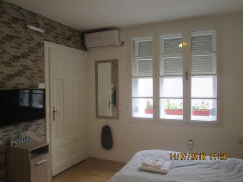 Kuća Popović Apartments - image 2