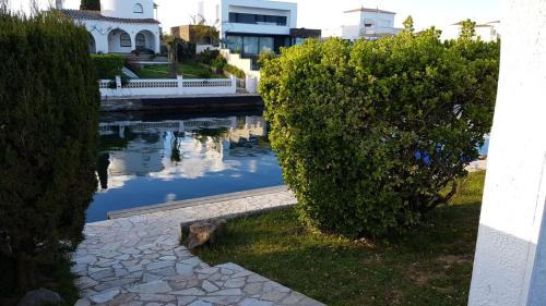 Holiday Home image 5