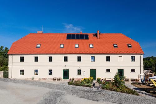 Gościniec Pod Gruszą - Hotel - Świerzawa