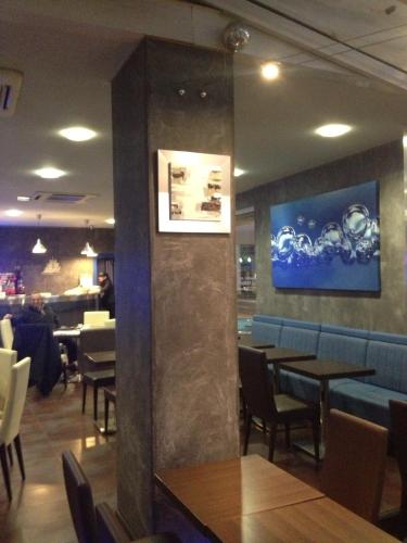 ผับ/เลาจน์, Hotel Restaurant La Fregate in ลา แซย์น-ซูร์-แมร์