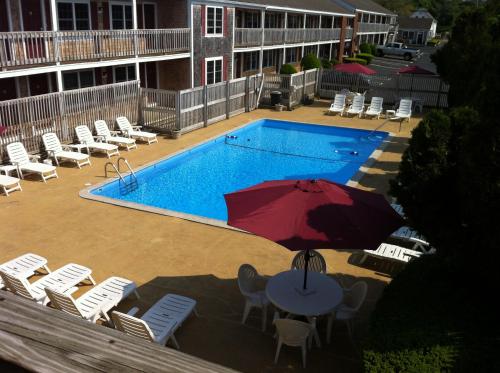 Úszómedence, Holiday Hill Inn & Suites in Dennis Port (MA)