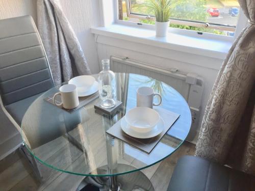 RIVER CLYDE VIEWS - PRIVATE & SPACIOUS APARTMENT