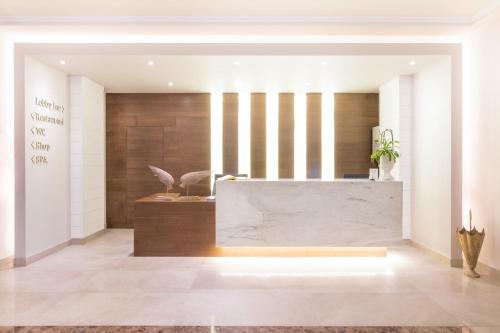Lobby, King Maron Wellness Beach Hotel in Platanitis Maronia