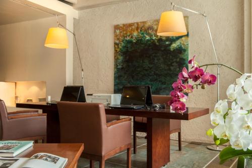 Herodion Hotel - image 13