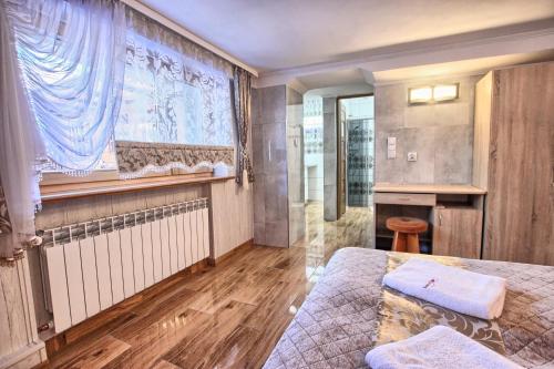 ห้องน้ำ, Willa ZAKObystra in กาเมียนเนียซ