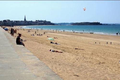 Joli T3, gare & plages à proximité