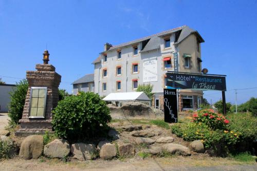 Hotel Restaurant Le Phare - Hôtel - Perros-Guirec