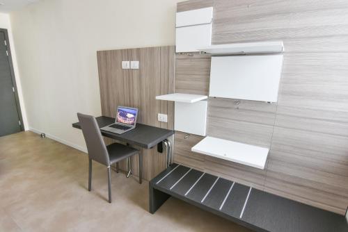 3 Amici Suites - image 6