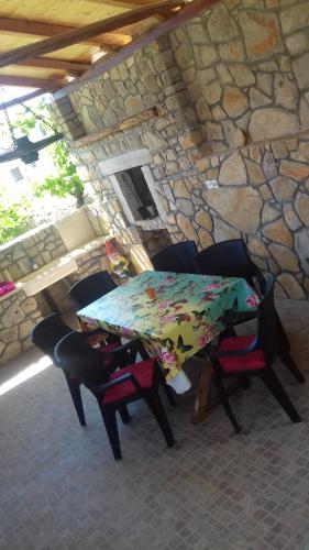  HOLIDAY HOME NORA Loznati Cres, Unterkunft in Loznati