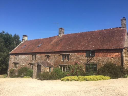Hollow Meadow House