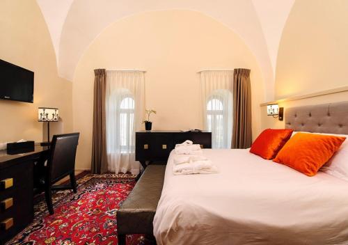 Junior Suite image 5