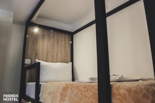 Friends' Guesthouse & Hostel - image 4