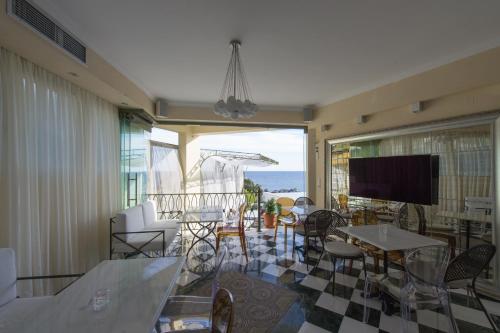 Irida Boutique Hotel - image 6