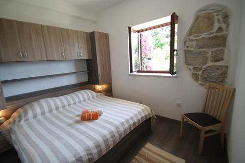 Family friendly apartments with a swimming pool Kampor, Rab - 15518