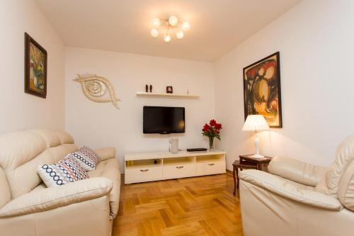 Apartments with WiFi Split - 15966, Split (photo 7)
