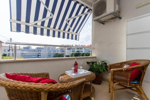 Apartments with WiFi Split - 15966, Split (photo 8)