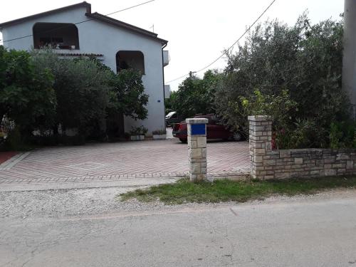 Apartments with a parking space Sosi Umag - 15967 - image 8