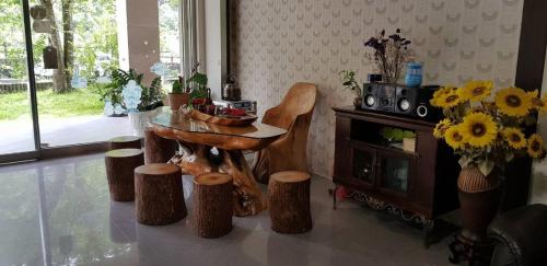 Forest Love Forest Love