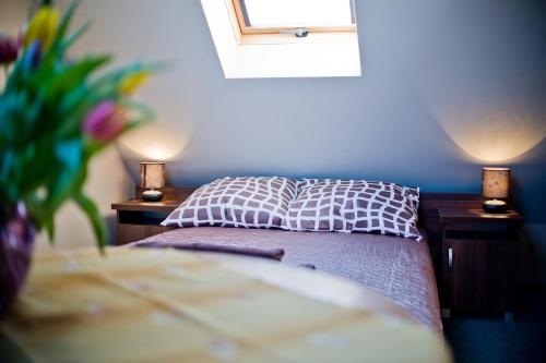 Double or Twin Room - Attic image 8