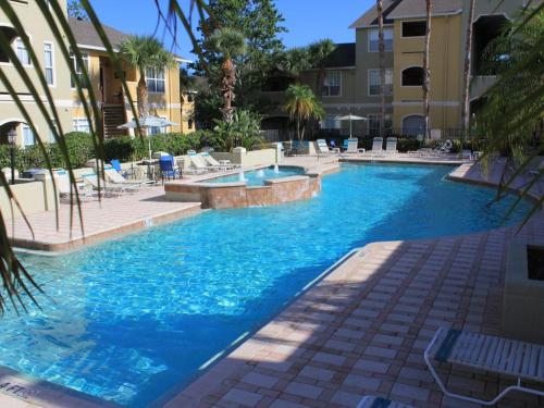 مسبح, NEW 2bed2bath condo - CLEARWATER BEACH - FREE Wi-Fi and Parking in Clearwater City Center