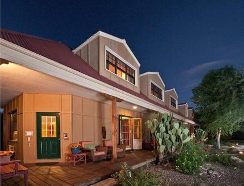 Tubac Country Inn
