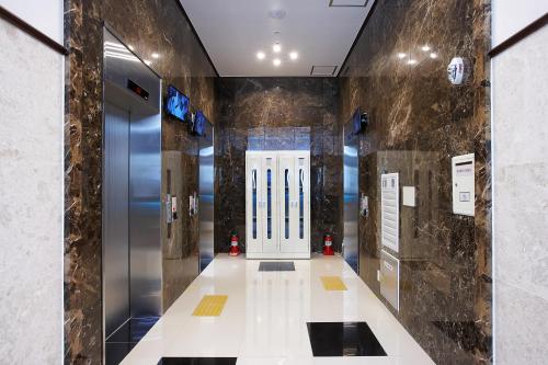 숙소 외관, 토요코 인 강남 서울 (Toyoko INN Gangnam Seoul) in 강남