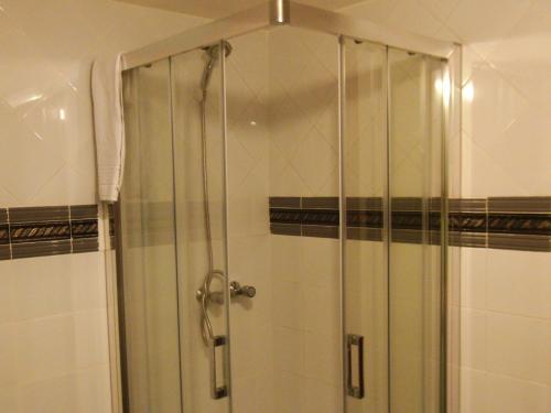 Studio Apartment image 7