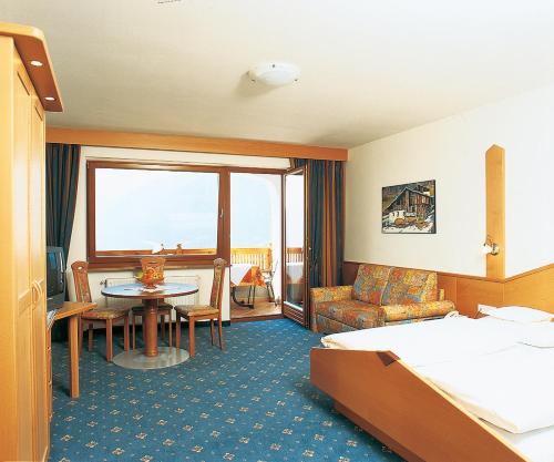Hotel Sonne - image 11