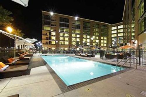 University Plaza Waterfront Hotel - image 8