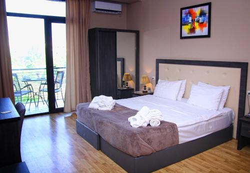 Deluxe Double Room with Balcony