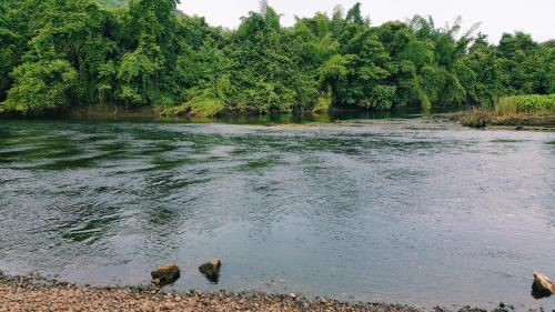 Aekpailin River Kwai Resort