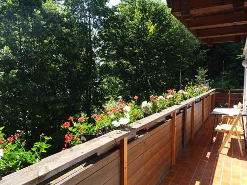 陽台/露台, Villa im Wald in 羅斯豪普滕