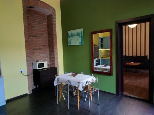 Apartment Machabeli 14