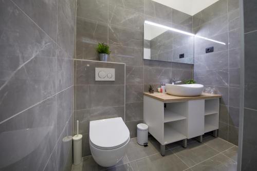 SENZACIJA apartments, Split (photo 2)