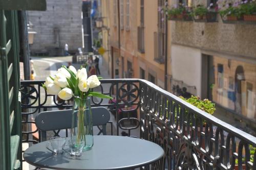  Casa il Balconcino - WelcHome, Pension in Cannobio