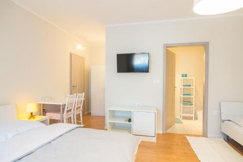 HOP HOUSE Garni Hotel 4