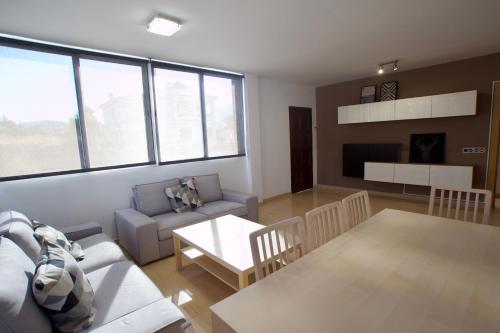 Villa Asuncion Benalmádena Costa (Villa Asuncion Benalmadena Costa) in Torrequebrada