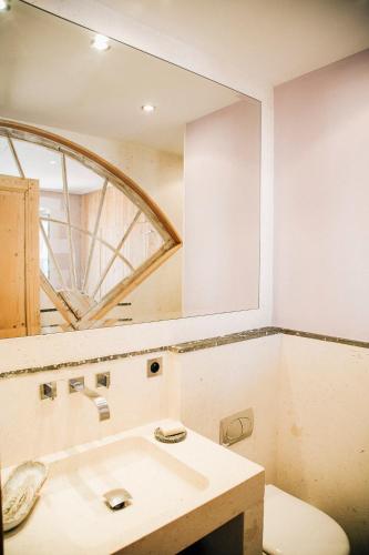 Chambre de charme coeur de village photo 19