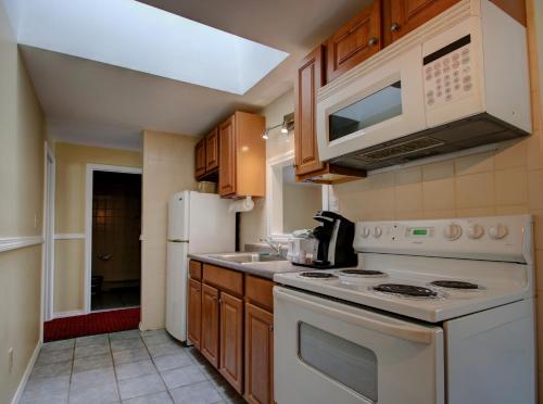 Ogunquit Tides Ogunquit Tides