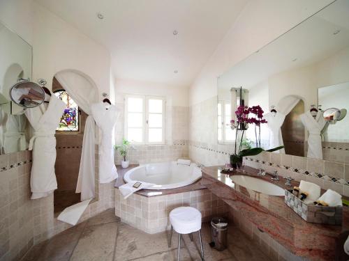 Hôtel & Restaurant Alain Llorca - image 9