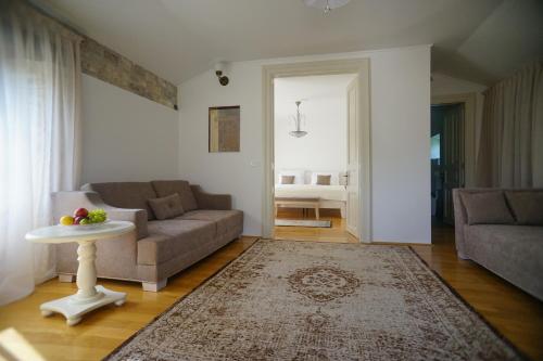 Rooms Stancija Ruseti - image 8