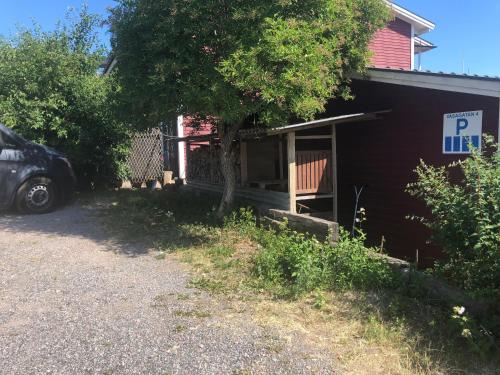 Sven Fredriksson Bed & Breakfast - image 2