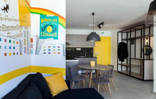 The Athenians Modern Apartments - image 12