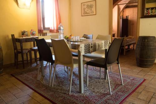 Lo Sfizio B&B - Accommodation - Cupramontana