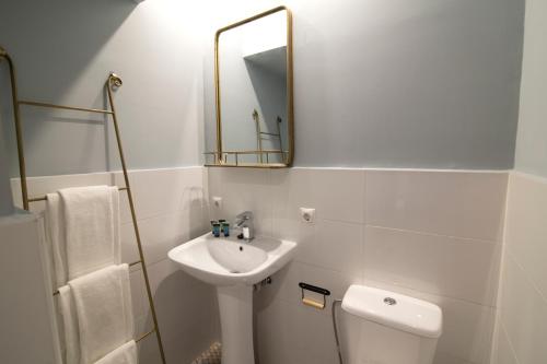 AbraCadabra Suites - image 19