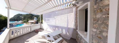 Anemolia Parga Suites - image 7