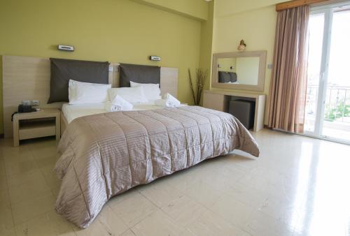 Triple Room with Shower