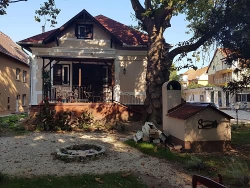  Smeraldo Kastély szálló in Siófok