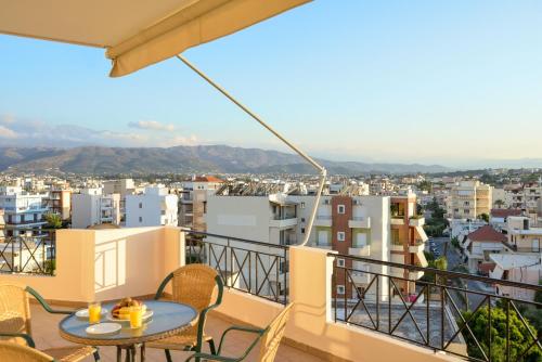 Apartment with Balcony image 9