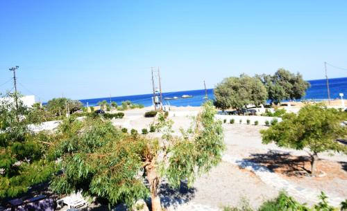 Kiotari Beach Apartments - image 11